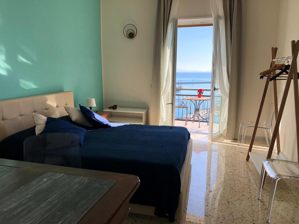 לינה וארוחת בוקר סלרנו Casa Sul Mare מראה חיצוני תמונה